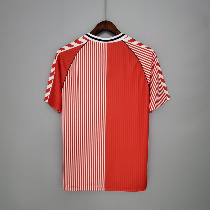 Camisa Retrô Dinamarca 1986 I Home - Hummel