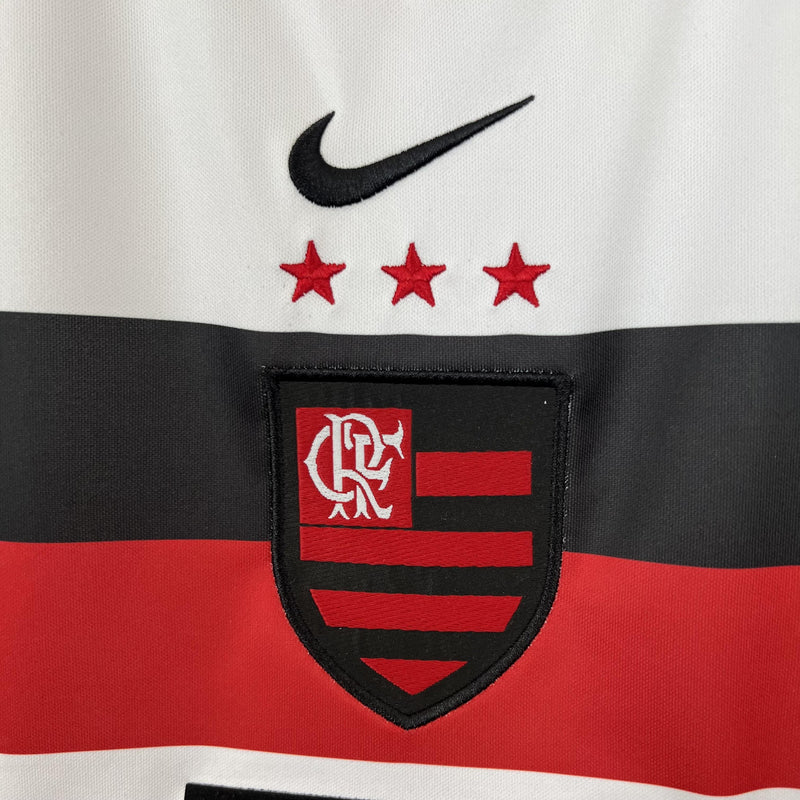Camisa Retrô Flamengo 2001 II Away - Branca - Nike