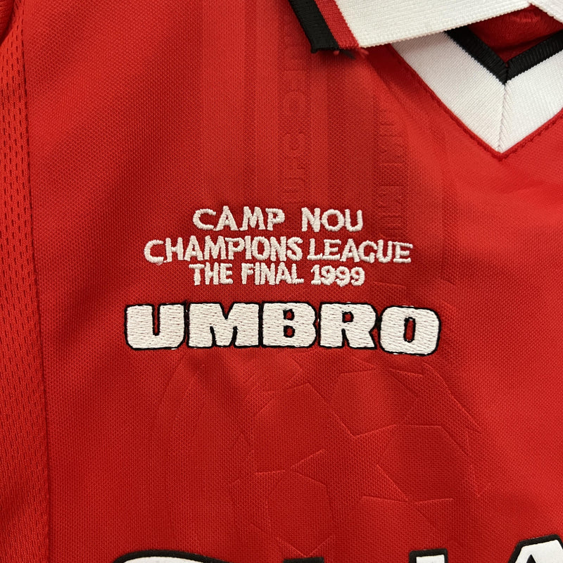Conjunto Infantil Retrô - Manchester United 1999/00