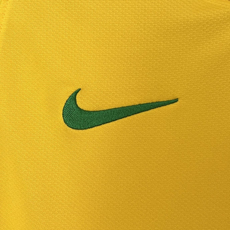 Camisa Retrô Brasil 2010 I Home - Amarela - Nike