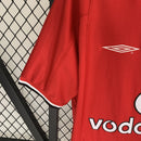Camisa Retrô Manchester United 2000/2002 I Home - Umbro