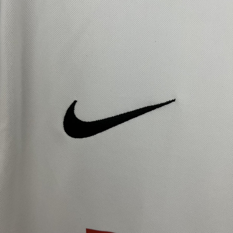 Camisa Retrô Final Copa Europa Valencia 2003/2004 I Home - Nike