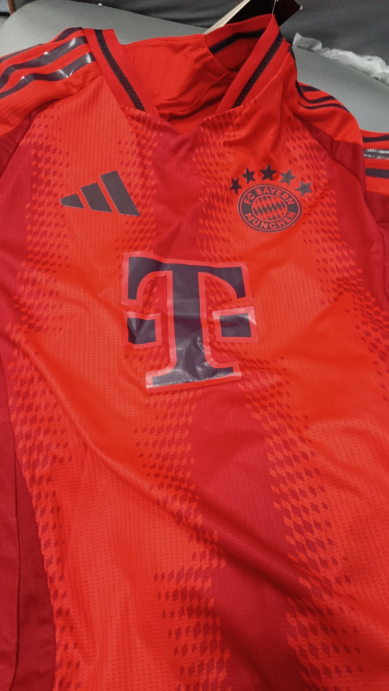 Camisa Bayern de Munique 2024/2025 I Home - Jogador - Vermelha
