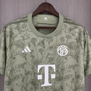 Camisa Bayern de Munique 2023/24 Edição Especial Beer Festival - Torcedor - Verde