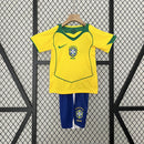 Conjunto Infantil Retrô - Brasil 2004 I Home