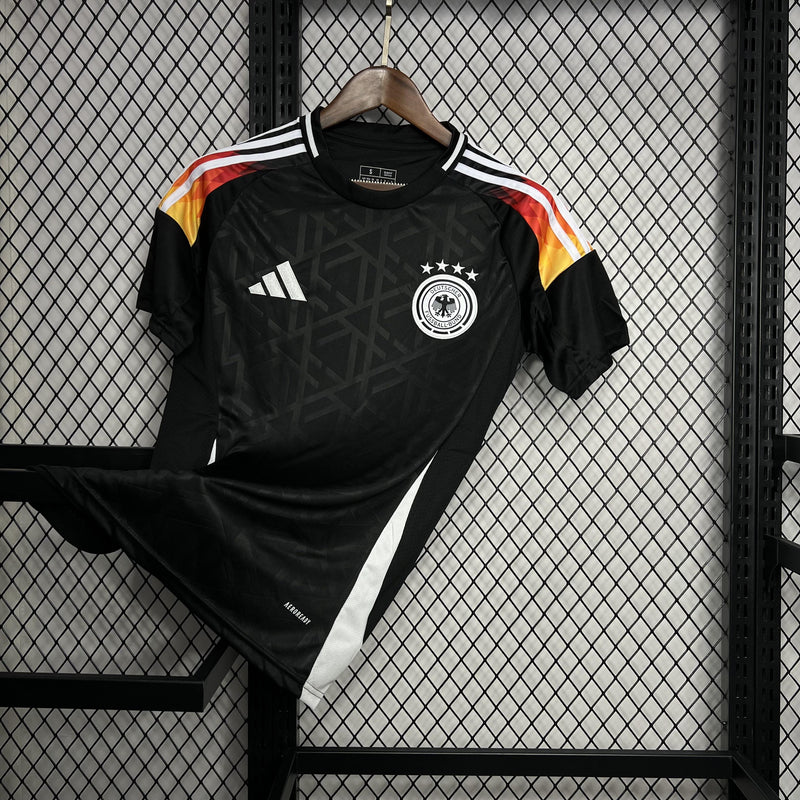 Camisa Alemanha 2024/25 Euro Pré-Jogo - Torcedor - Preta