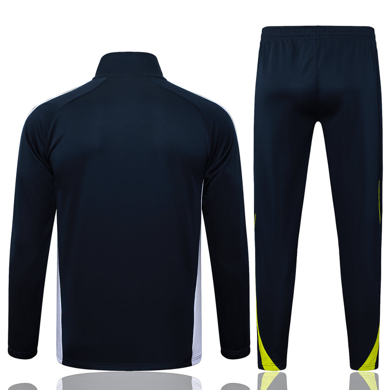 25/26 Conjunto Real Madrid 'Urban Purist' - Frio Zíper Longo - Preto