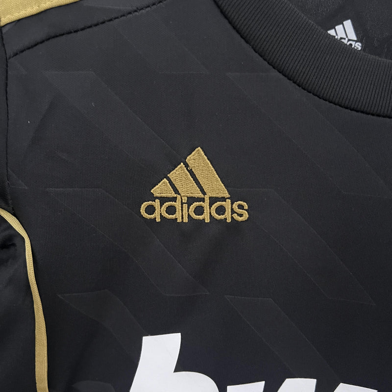 Conjunto Infantil Retrô - Real Madrid 2011/12 II Away