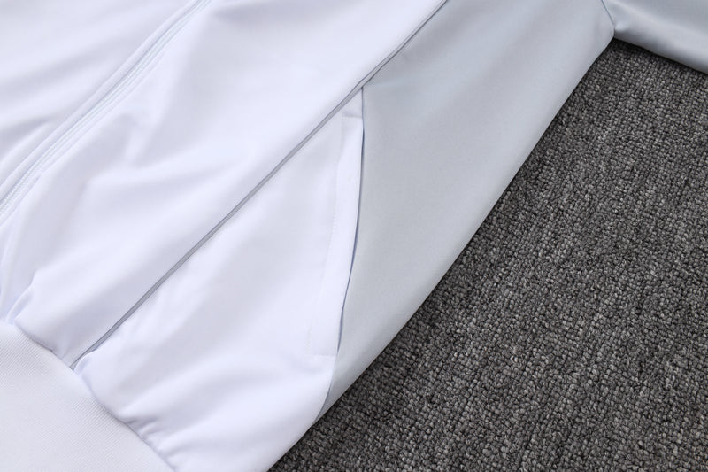 25/26 Conjunto Real Madrid 'Urban Purist' - Frio Zíper Longo - Branco