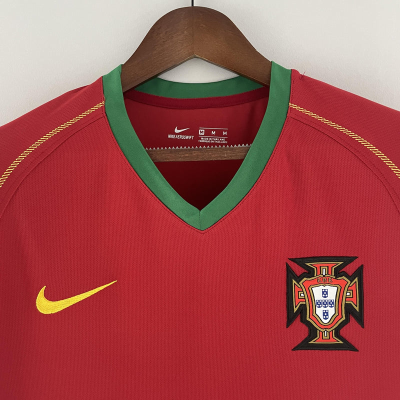 Camisa Retrô Portugal 2006 I Home - Nike