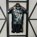 Conjunto Infantil - Bayern de Munique 24/25 II Away