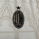 Camisa Milan 2024/25 Puma x Pleasures Especial - Torcedor - Bege