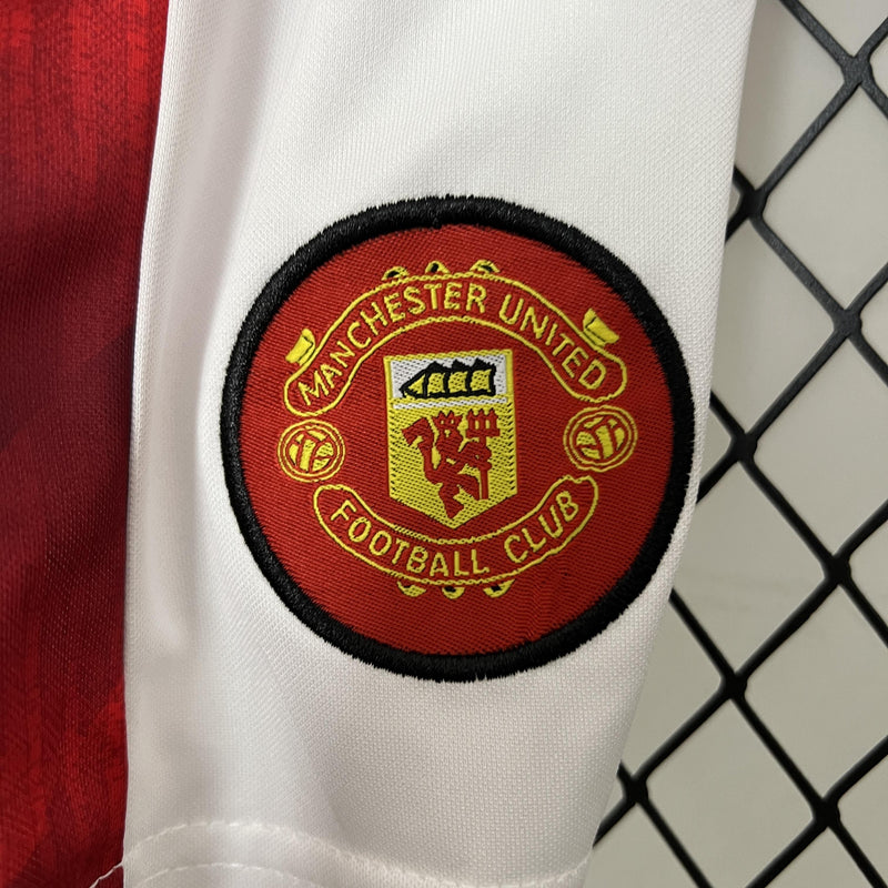 Conjunto Infantil Retrô - Manchester United 1996/97 I Home