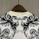 Camisa Itália 2023/24 Edição Especial Versace - Torcedor - Branca