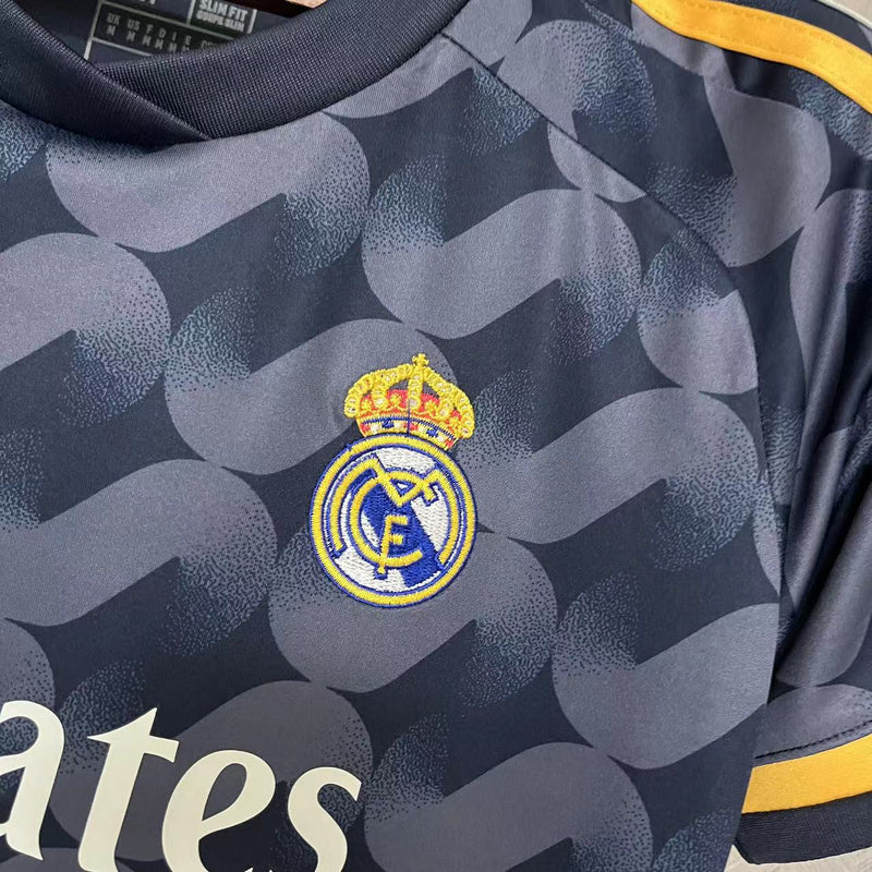 Camisa Real Madrid 2023/24 II Away - Feminina