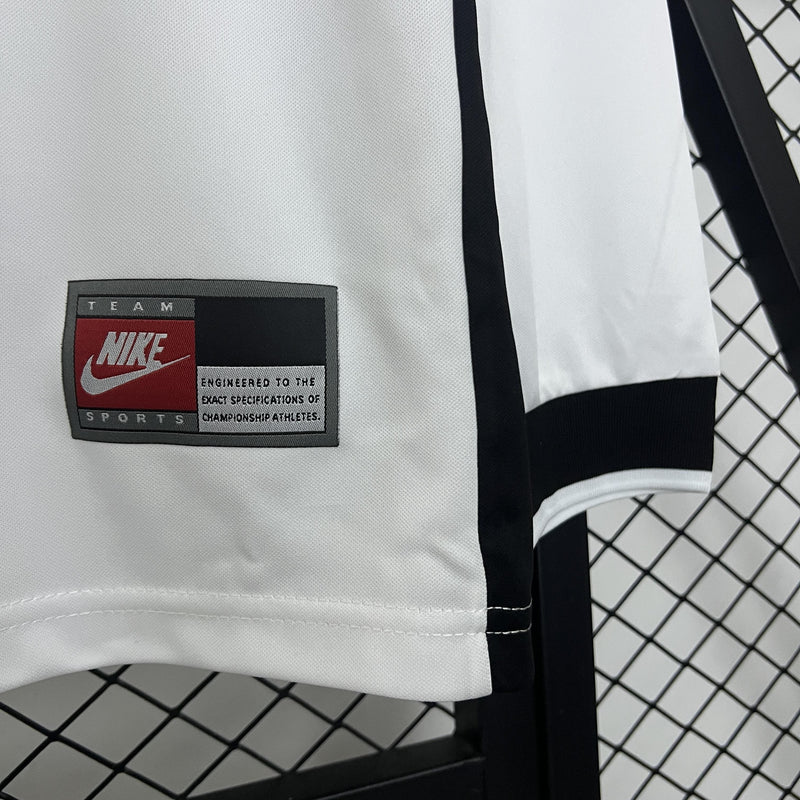 Camisa Retrô Colo Colo 1997/1998 II Away - Branca - Manga Longa Nike