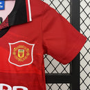 Conjunto Infantil Retrô - Manchester United 1994/96 I Home