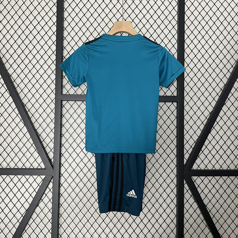 Conjunto Infantil Retrô - Real Madrid 2017/18 III Third
