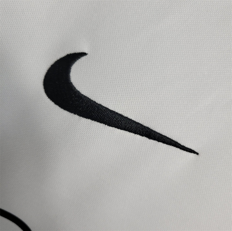 Camisa Frankfurt 23/24 Edição Especial - Torcedor - Branca