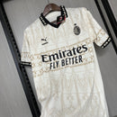 Camisa Milan 2024/25 Puma x Pleasures Especial - Torcedor - Bege