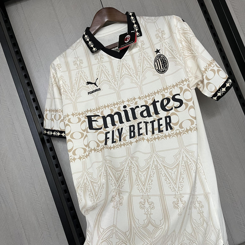 Camisa Milan 2024/25 Puma x Pleasures Especial - Torcedor - Bege