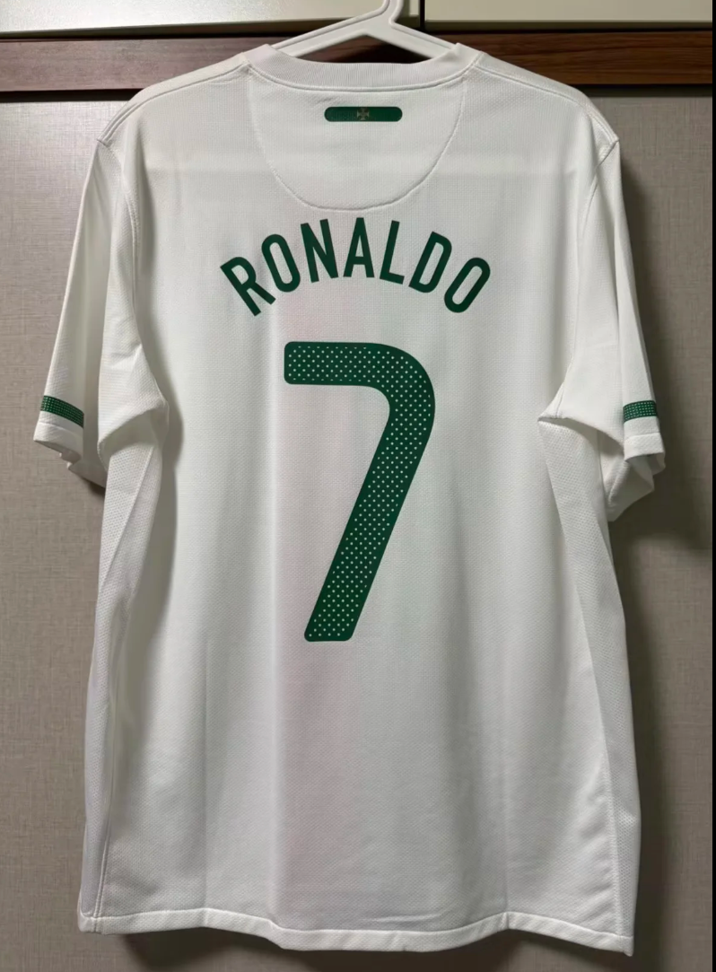 Camisa Retrô Portugal 2010 II Away - Branca