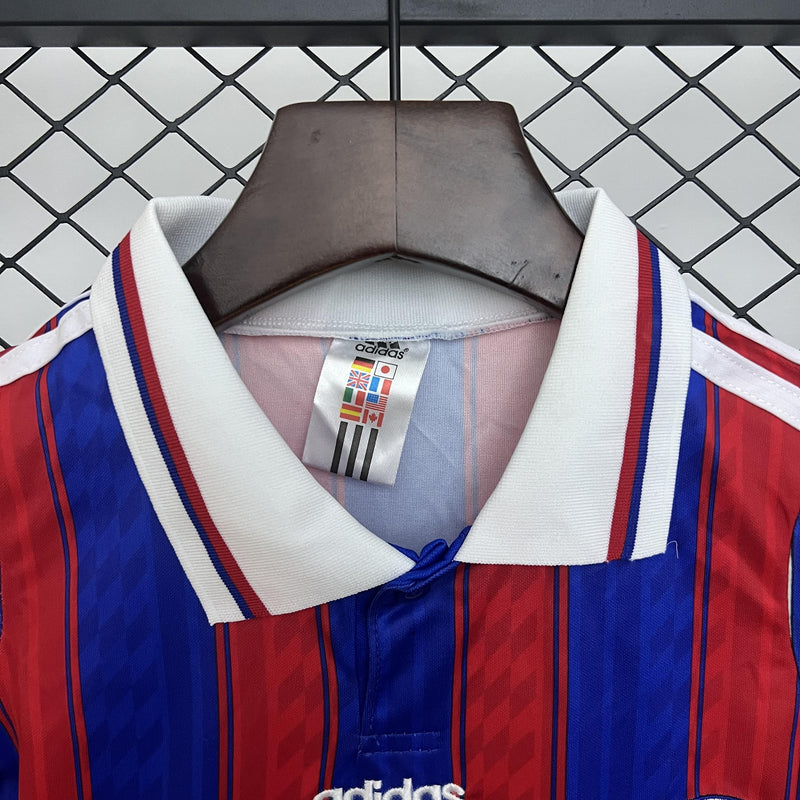 Conjunto Infantil Retrô - Bayern de Munique 1995/97 Home