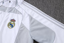 25/26 Conjunto Real Madrid 'Urban Purist' - Frio Zíper Longo - Branco