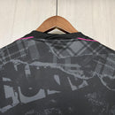 Camisa Chelsea 2024/25 III Third - Torcedor - Preta e Rosa