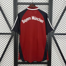 Camisa Retrô Bayern de Munique 2001/2002 Home