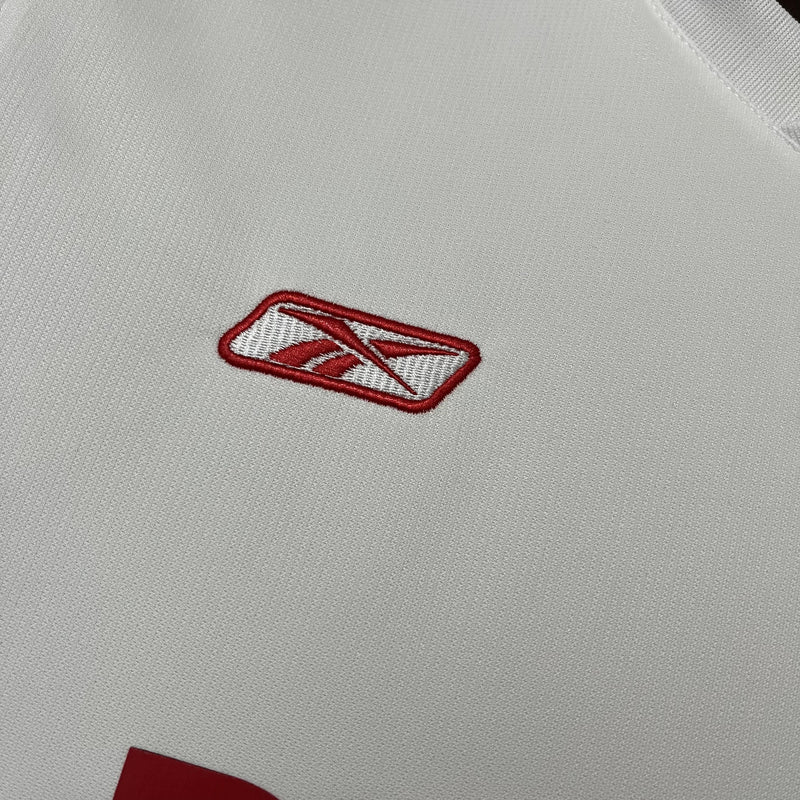 Camisa Retrô Internacional 2006 II Away - Branca - Manga Longa Reebok