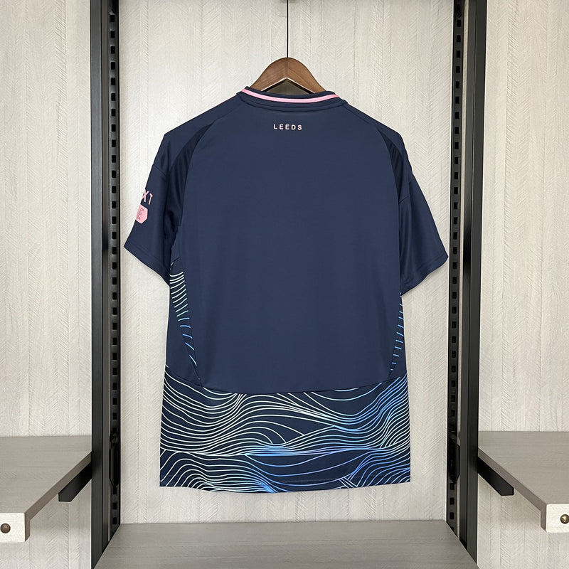 Camisa Leeds United 2024/25 III Third - Torcedor - Azul Escuro