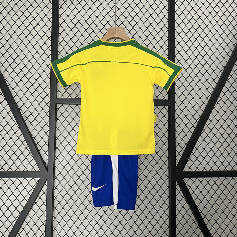 Conjunto Infantil Retrô - Brasil 1998 I Home