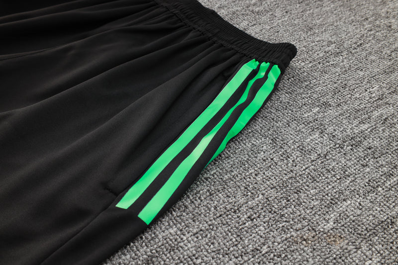 24/25 Conjunto Treino Bayern de Munique - Calor - Regata - Preto